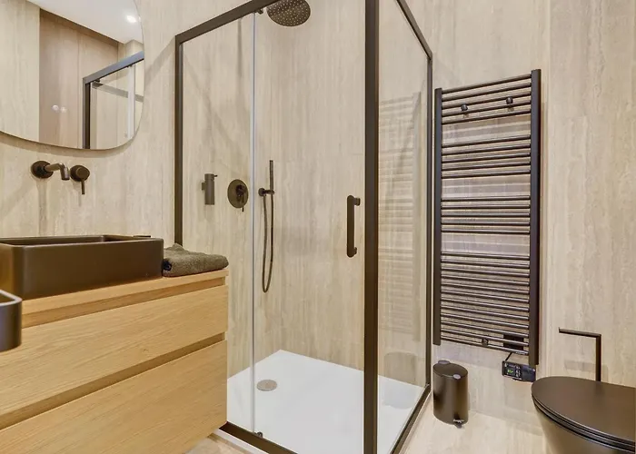 Modern Near Subway Apartment Saint-Mande